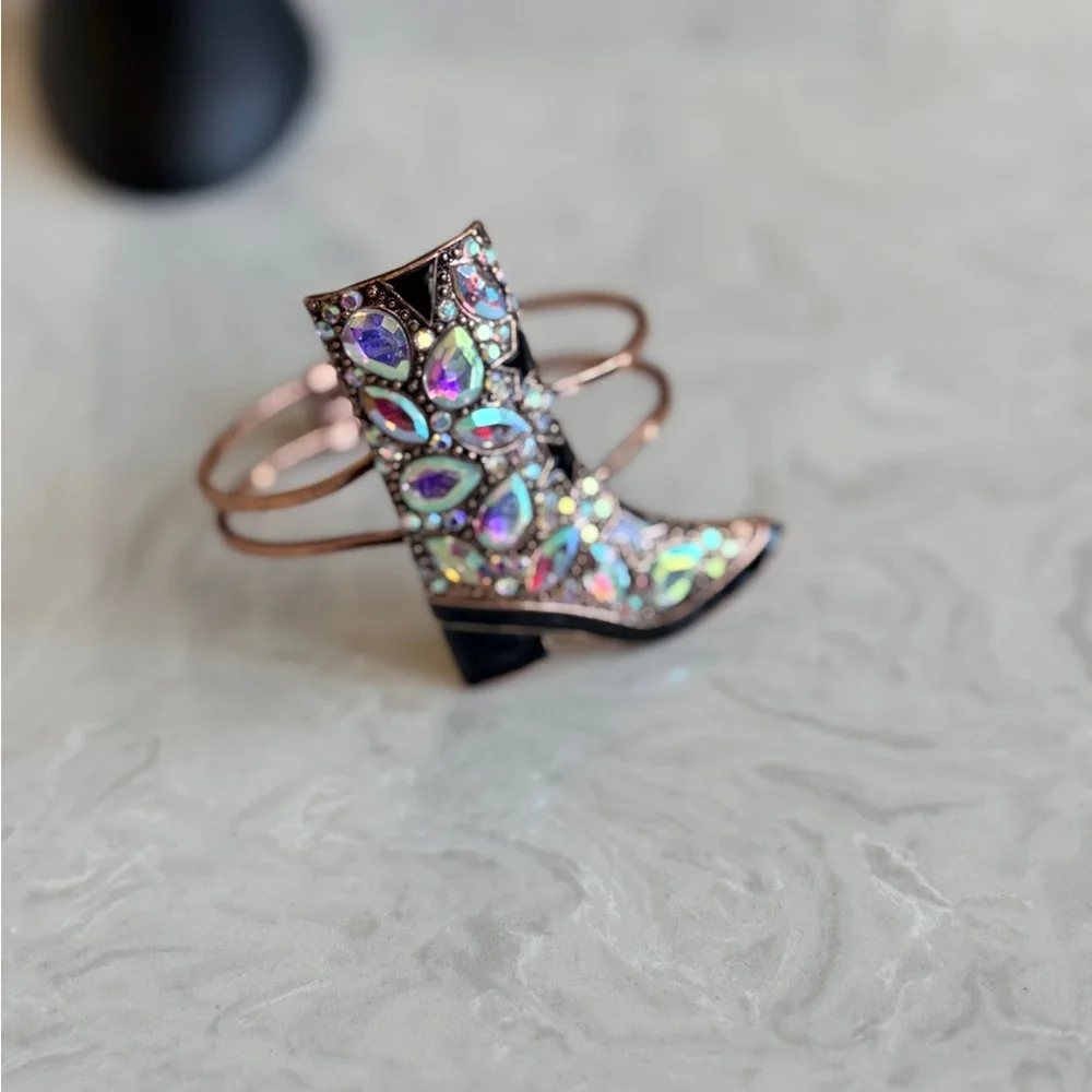 Embellished Iridescent Jewel Western Bootie Bracelet - Black Use